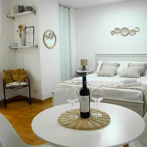 Shabby Studio- Ai Fori Imperiali Apartment